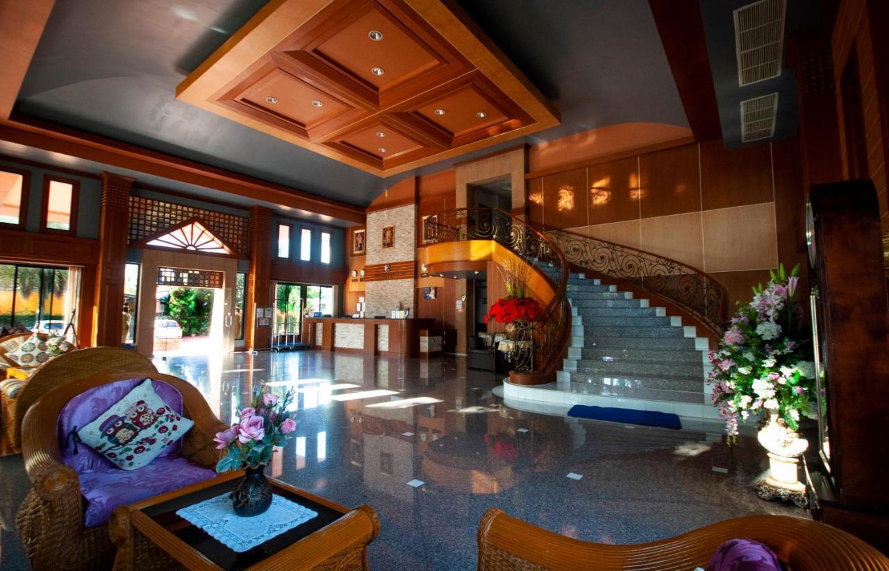 Chiangrai Grand Room Hotel Chiang Rai Extérieur photo